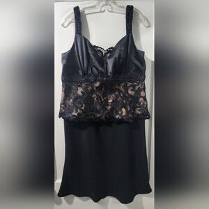 NWOT Elegant Black Lace Mini Dress size: 14P